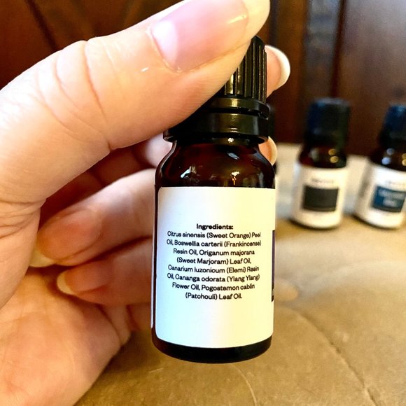Revive Essential Oils - Assorted / there are 5 oils with different pricing - Picture 7 of 7